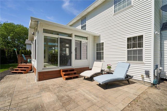 2952 Greenspire Lane, Fairlawn, OH 44333