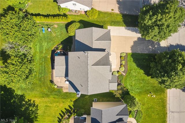 2952 Greenspire Lane, Fairlawn, OH 44333