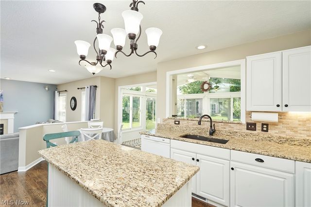 2952 Greenspire Lane, Fairlawn, OH 44333
