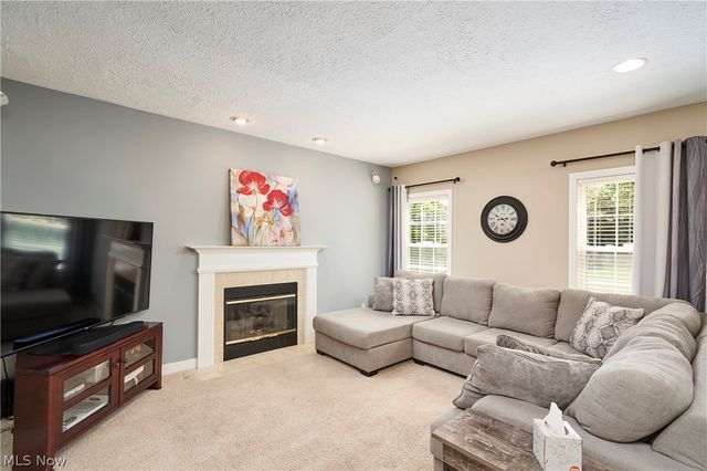 2952 Greenspire Lane, Fairlawn, OH 44333