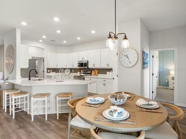 8687 WILDFLOWER FIELDS LANDING, Wildwood, FL 34785