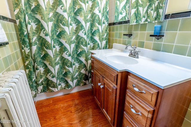 2647 Pemberton Drive, Toledo, OH 43606