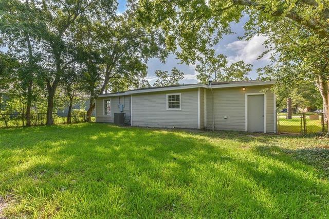 704 Grafton Street, La Marque, TX 77568