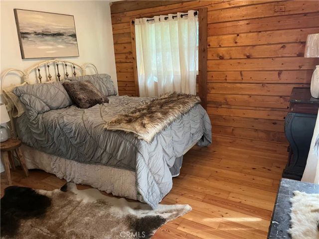 24839 Felsen Drive, Crestline, CA 92325