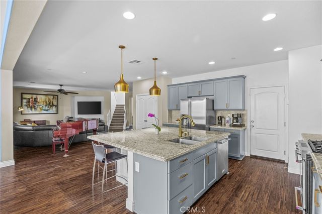 7132 Jantina Court, Eastvale, CA 92880