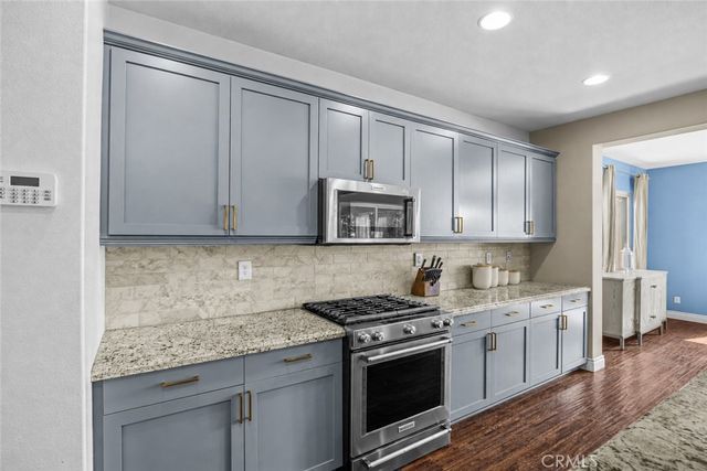 7132 Jantina Court, Eastvale, CA 92880