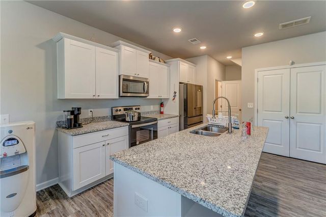 122 Old Mill, Calhoun, GA 30701