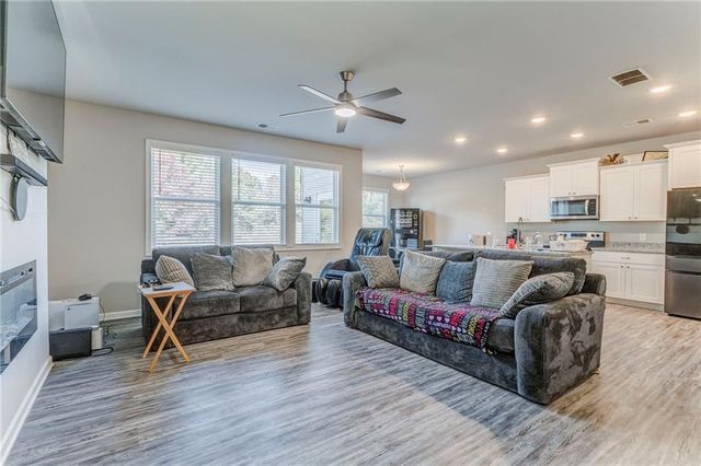 122 Old Mill, Calhoun, GA 30701