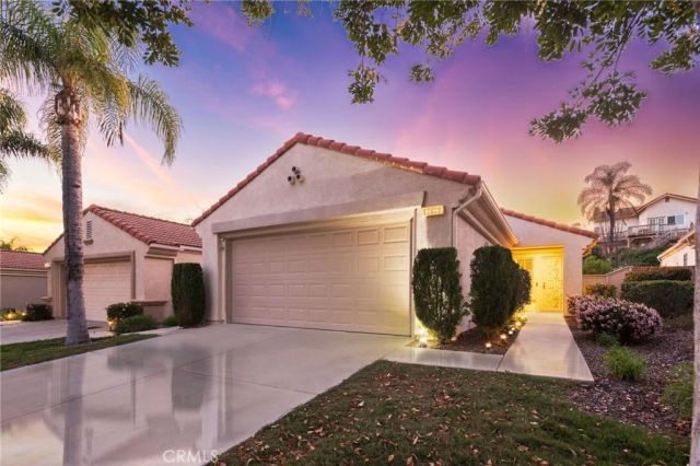 40609 Corte Albara, Murrieta, CA 92562