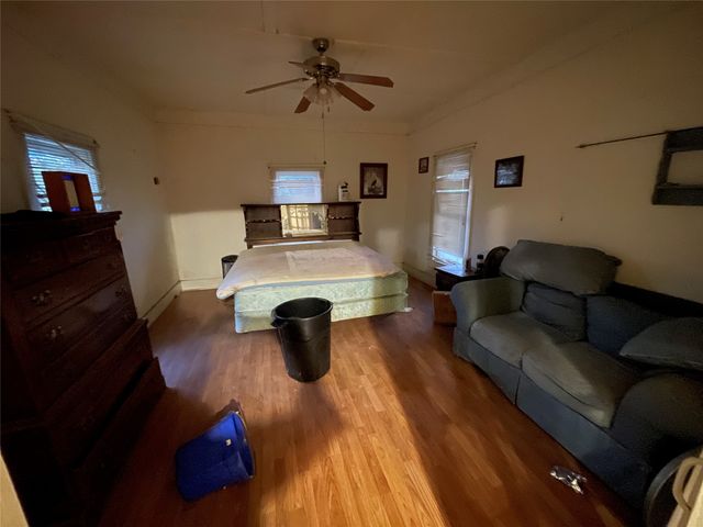 100 Cottle Street, Moran, TX 76464