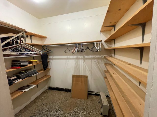 100 Cottle Street, Moran, TX 76464