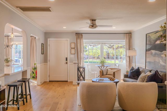 546 W LEWIS Avenue, Phoenix, AZ 85003