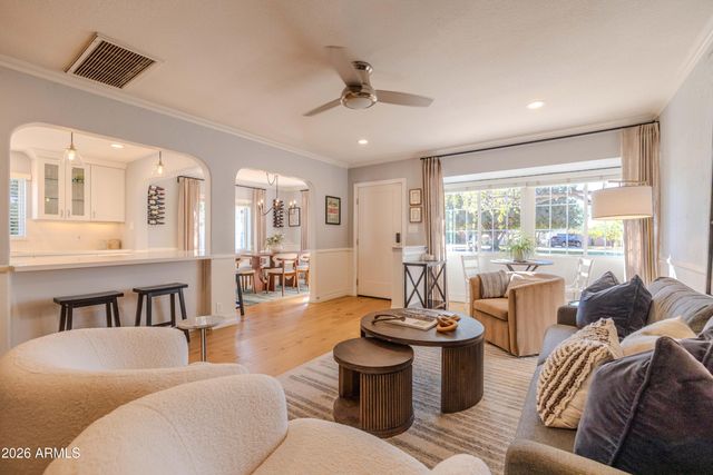 546 W LEWIS Avenue, Phoenix, AZ 85003