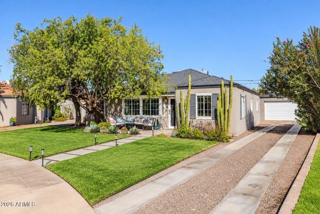 546 W LEWIS Avenue, Phoenix, AZ 85003