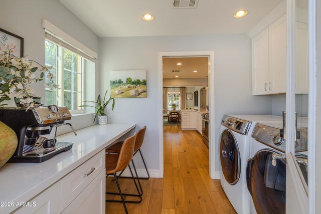 546 W LEWIS Avenue, Phoenix, AZ 85003