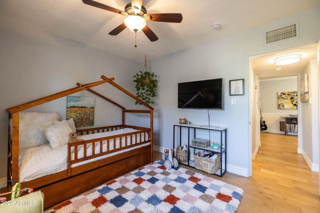 546 W LEWIS Avenue, Phoenix, AZ 85003