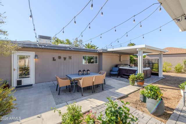 546 W LEWIS Avenue, Phoenix, AZ 85003