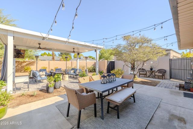 546 W LEWIS Avenue, Phoenix, AZ 85003