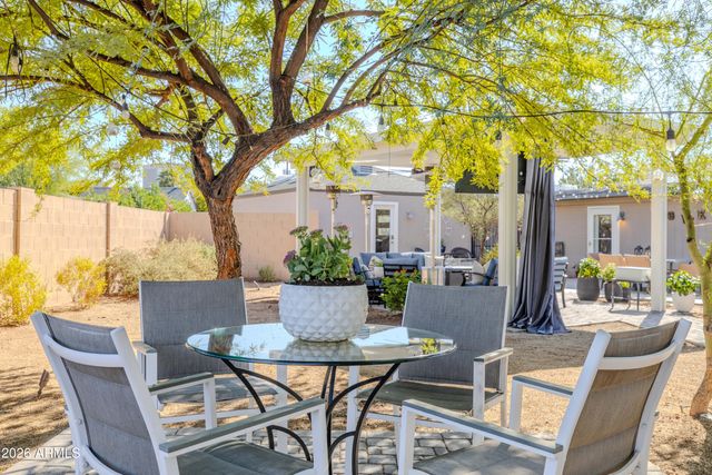 546 W LEWIS Avenue, Phoenix, AZ 85003