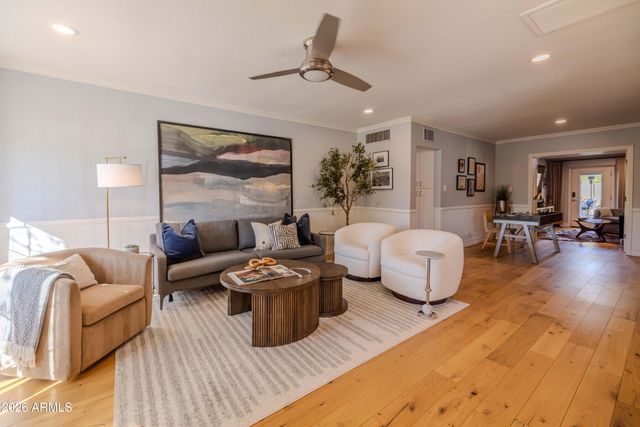 546 W LEWIS Avenue, Phoenix, AZ 85003