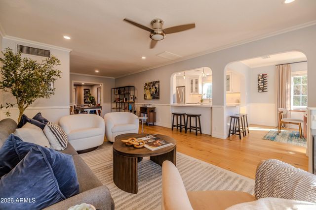 546 W LEWIS Avenue, Phoenix, AZ 85003