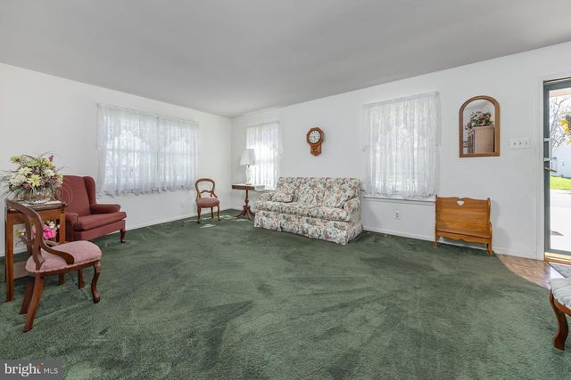 423 COUNTRY WAY, Mickleton, NJ 08056