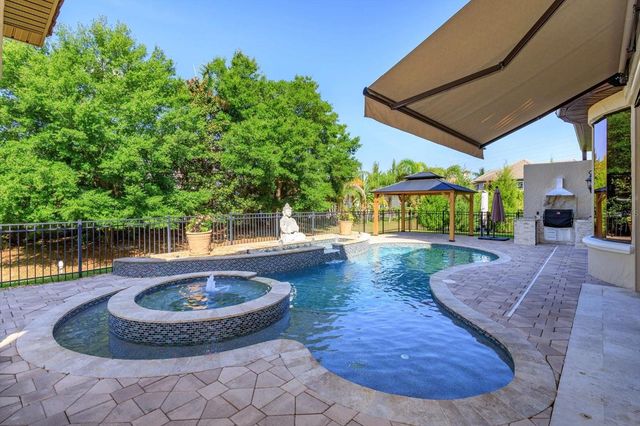 5719 EMERSON POINTE WAY, Orlando, FL 32819