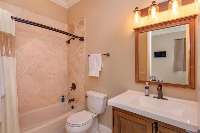 5719 EMERSON POINTE WAY, Orlando, FL 32819