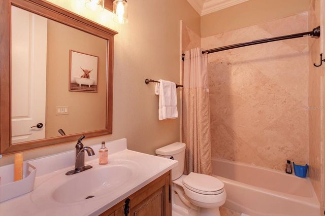 5719 EMERSON POINTE WAY, Orlando, FL 32819