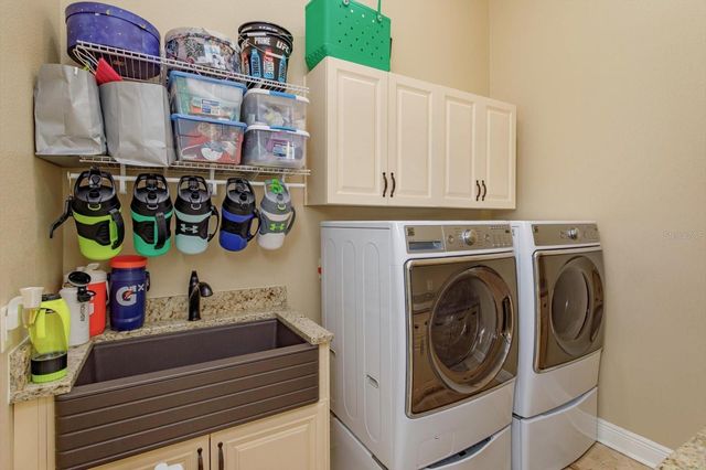 5719 EMERSON POINTE WAY, Orlando, FL 32819