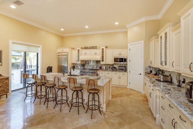 5719 EMERSON POINTE WAY, Orlando, FL 32819