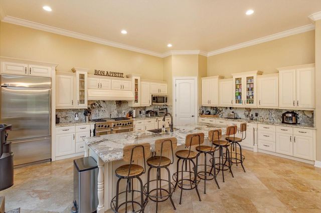 5719 EMERSON POINTE WAY, Orlando, FL 32819