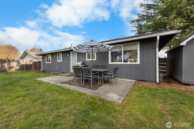 2942 Sun Mountain Drive, Enumclaw, WA 98022