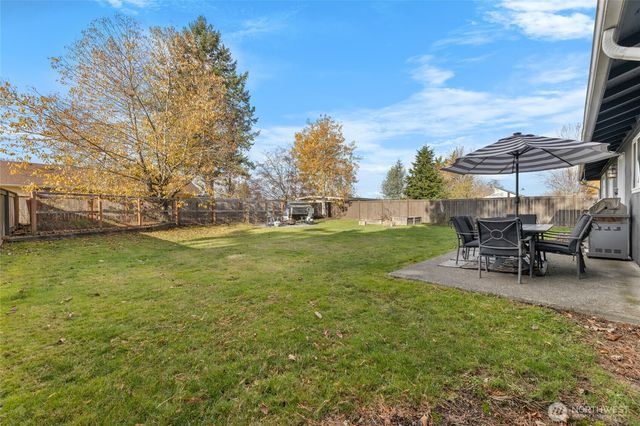 2942 Sun Mountain Drive, Enumclaw, WA 98022