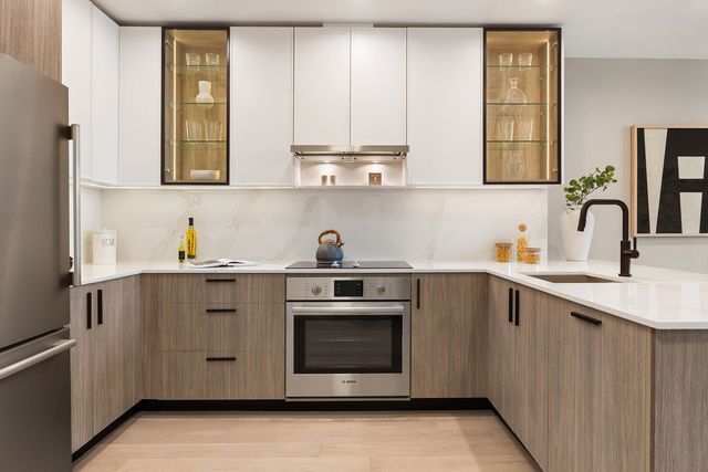 2523 Newtown Ave Apt 5D, New York City, NY 11102
