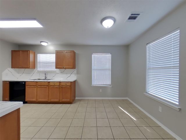 7215 Lazy Summer Court, Magnolia, TX 77354