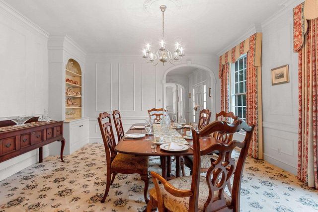 235 AUTUMN DRIVE, De Pere, WI 54115