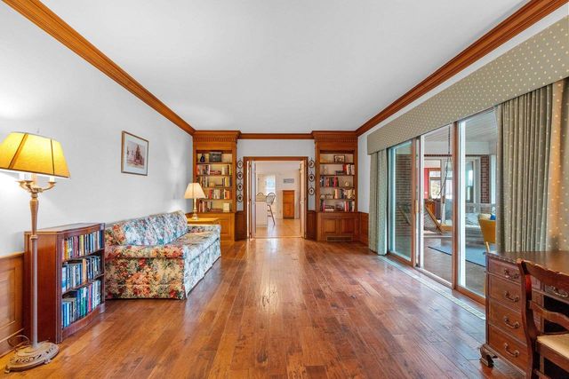 235 AUTUMN DRIVE, De Pere, WI 54115