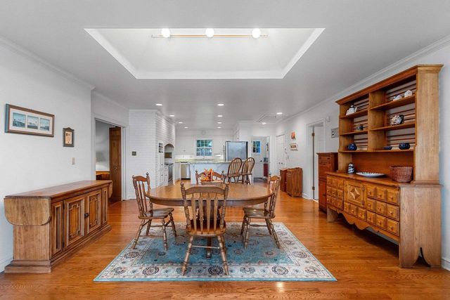 235 AUTUMN DRIVE, De Pere, WI 54115