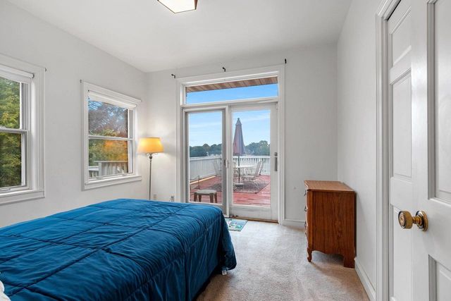 235 AUTUMN DRIVE, De Pere, WI 54115