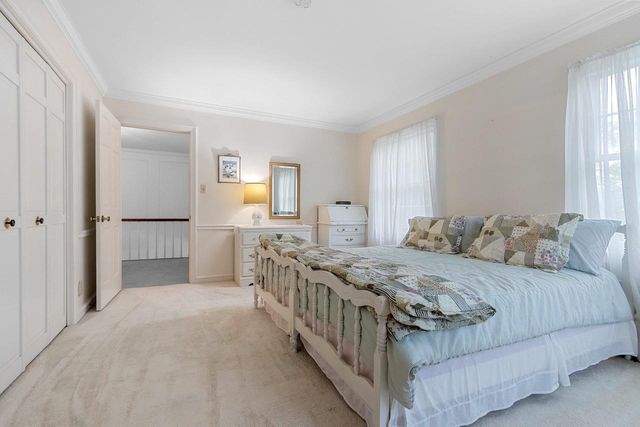 235 AUTUMN DRIVE, De Pere, WI 54115