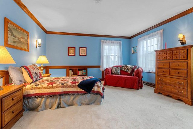 235 AUTUMN DRIVE, De Pere, WI 54115