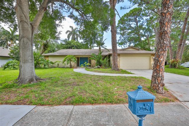 2823 HERON PLACE, Clearwater, FL 33762