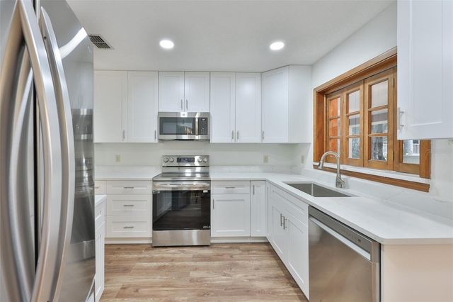 2823 HERON PLACE, Clearwater, FL 33762