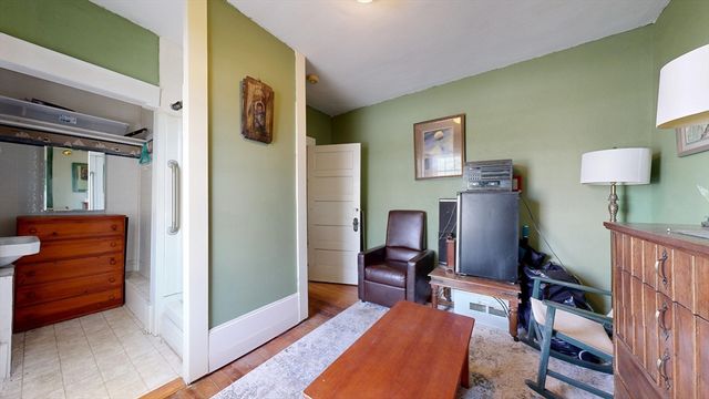 173-175 Princeton Blvd, Lowell, MA 01851