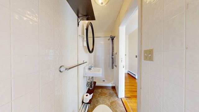 173-175 Princeton Blvd, Lowell, MA 01851