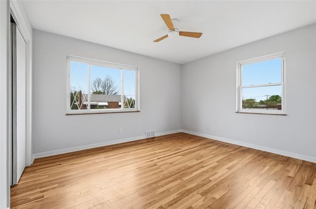 2745 Van Buren Dr, Lower Burrell, PA 15068