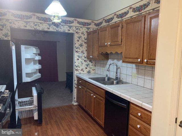 143 STRAYER DRIVE, Carlisle, PA 17013