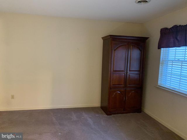 143 STRAYER DRIVE, Carlisle, PA 17013