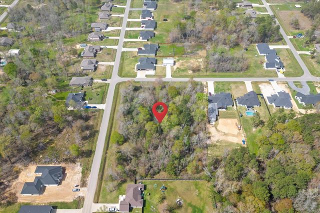 593 Road 6609, Dayton, TX 77535